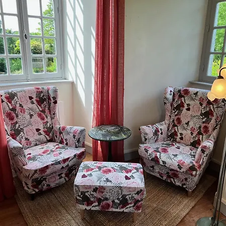 Chateau Normandy - Viking Heritage, Pet Friedly Planquery