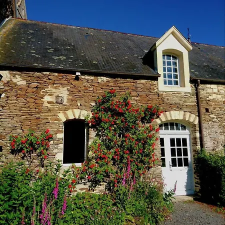 Chateau Planquery - Viking Heritage, Pet Friendly Bed & Breakfast Planquery