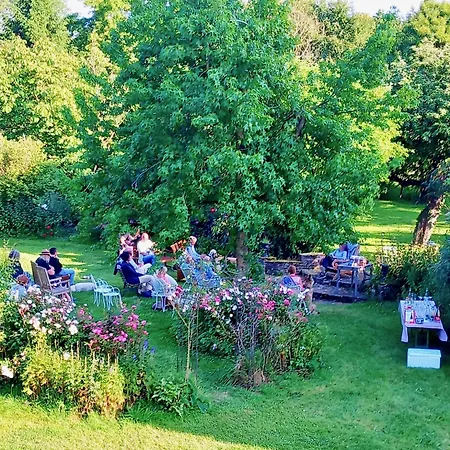 Chateau Planquery - Viking Heritage, Pet Friendly Bed & Breakfast Planquery