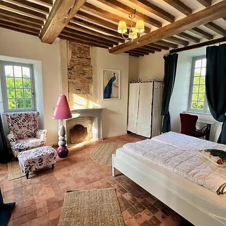 Bed & Breakfast Chateau Planquery - Viking Heritage, Pet Friendly