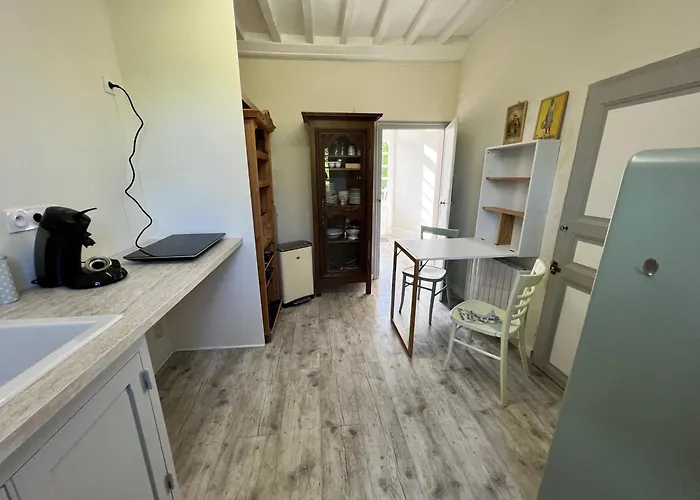 Bed & Breakfast Chateau En Normandie Planquery